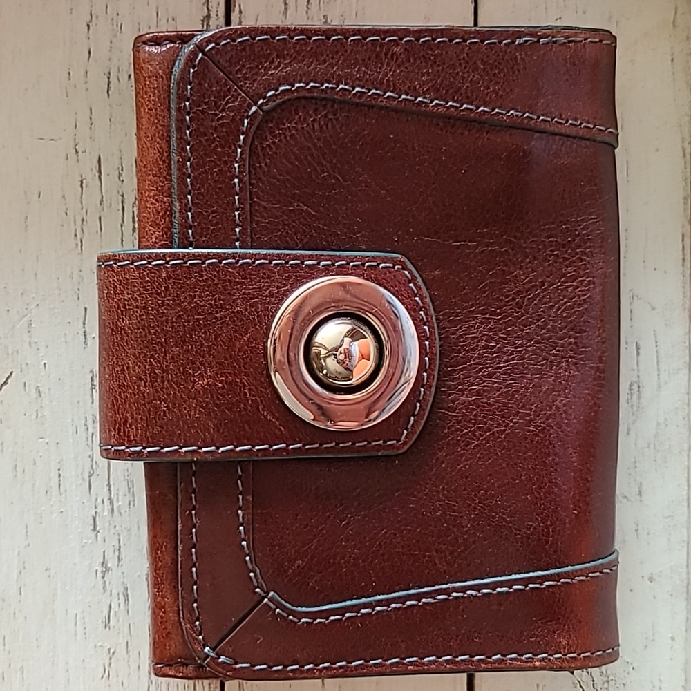 Classic Brown Leather Women's Wallet with Button Closure